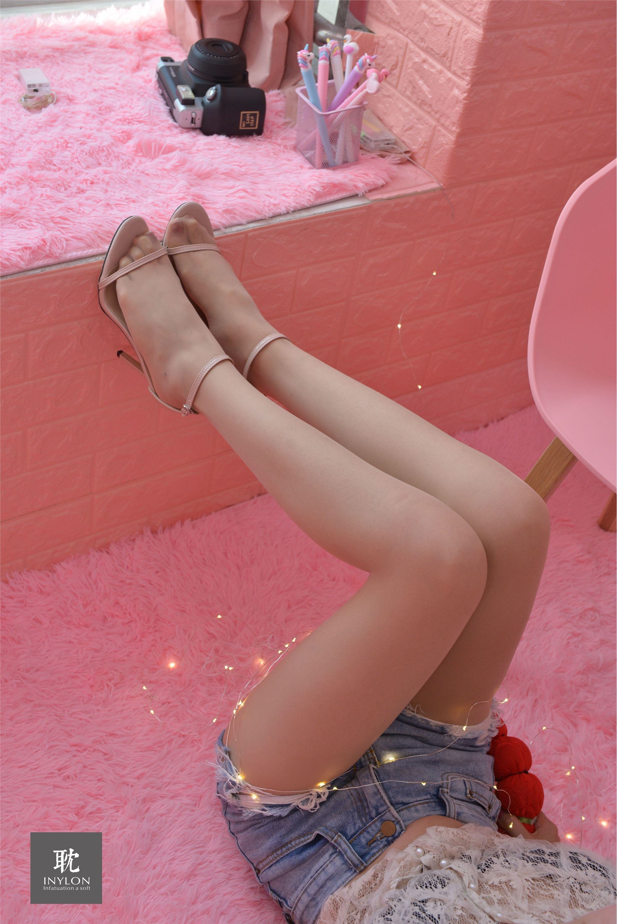 IESS异思趣向《普惠集234》- 模特：九妹《快乐的丝袜》